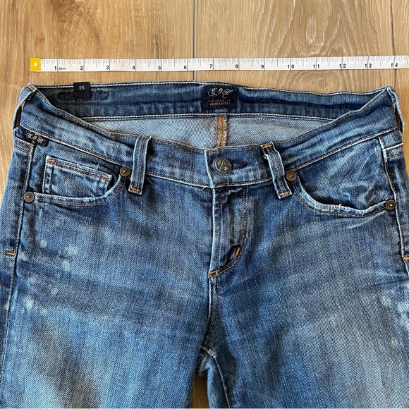 Citizens of Humanity Distressed Jeans - Picture 14 of 16